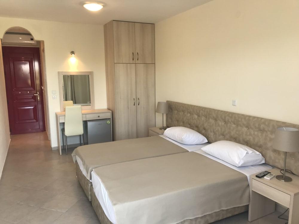 Ai Helis Resort Свороната Экстерьер фото