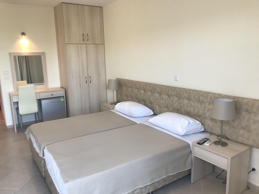 Ai Helis Resort Свороната Экстерьер фото